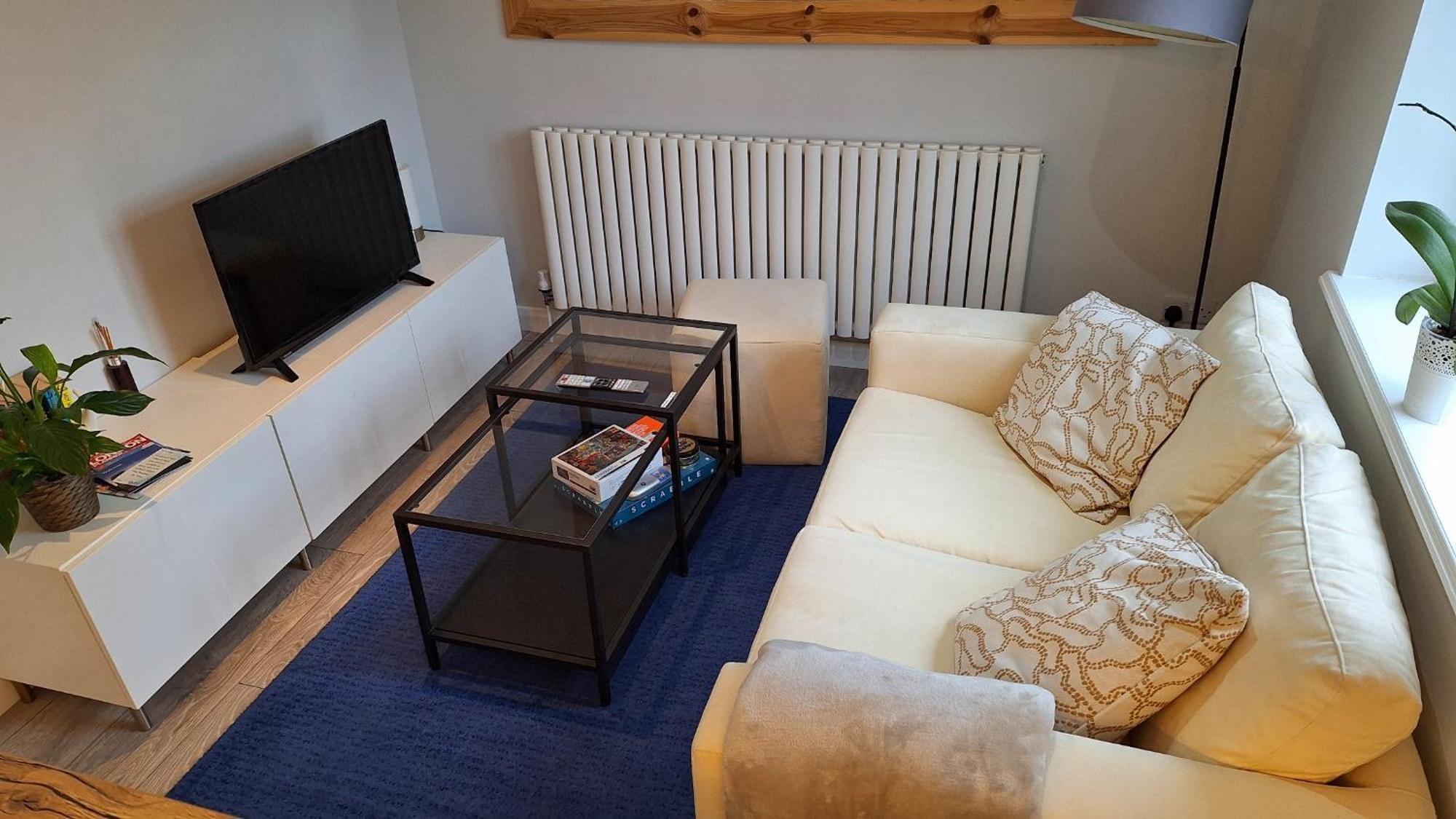 New 2 Bedrooms With Private Ensuite Bathrooms Near Heathrow Homestay *